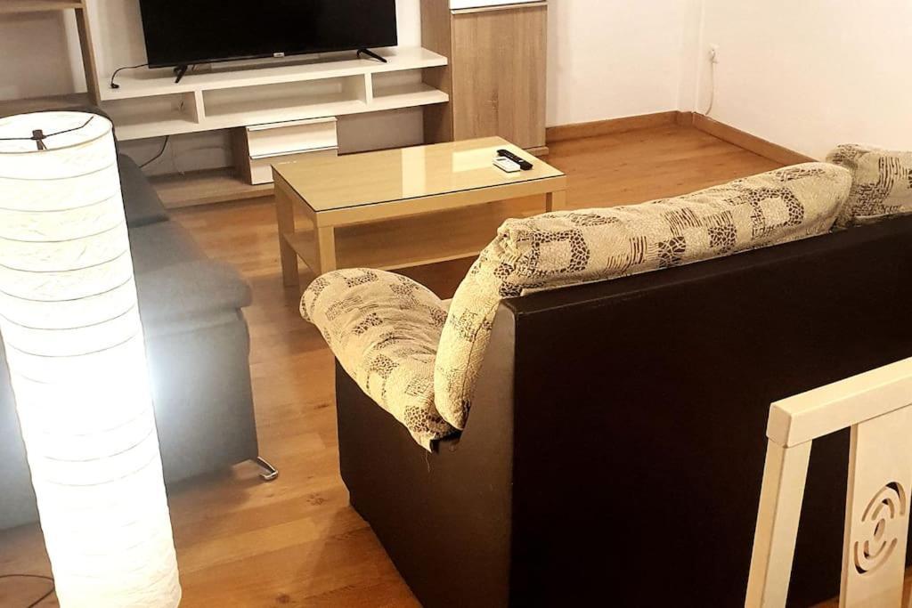 2F, Aire Acondic, 80M2, 2 Dormitorios, 4 Huespedes, Wifi Gratis La Línea de la Concepción Zewnętrze zdjęcie