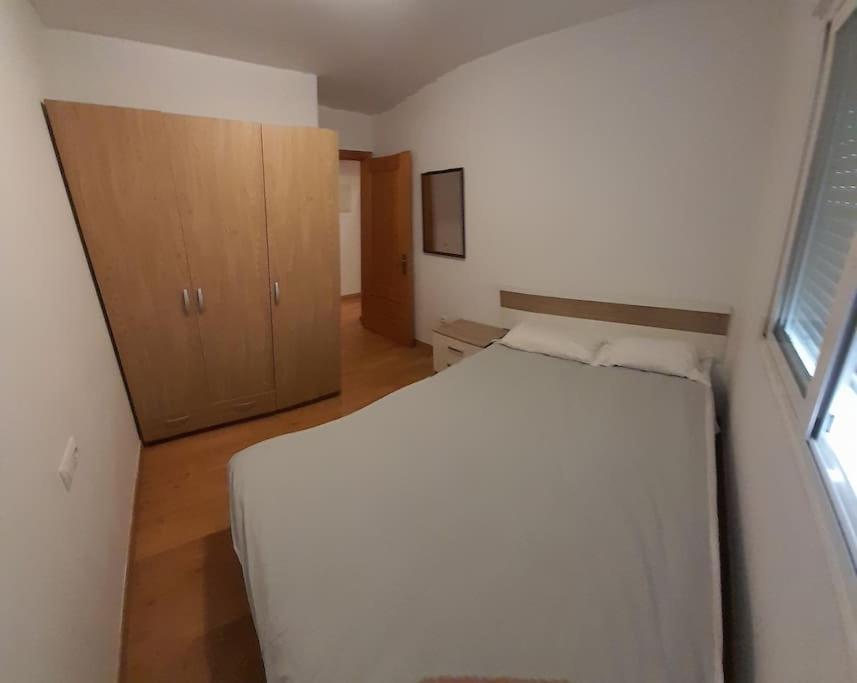 2F, Aire Acondic, 80M2, 2 Dormitorios, 4 Huespedes, Wifi Gratis La Línea de la Concepción Zewnętrze zdjęcie