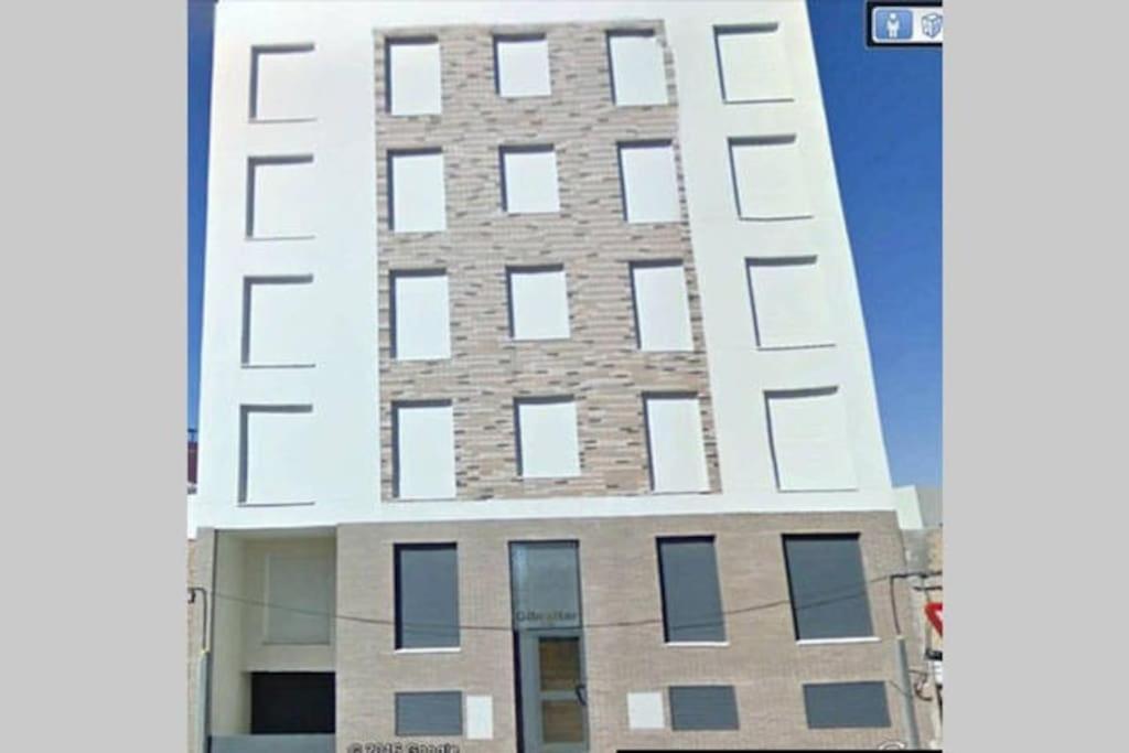 2F, Aire Acondic, 80M2, 2 Dormitorios, 4 Huespedes, Wifi Gratis La Línea de la Concepción Zewnętrze zdjęcie