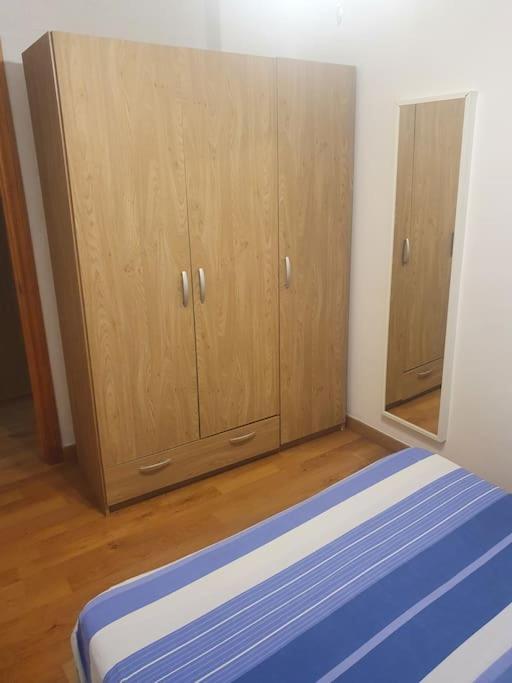 2F, Aire Acondic, 80M2, 2 Dormitorios, 4 Huespedes, Wifi Gratis La Línea de la Concepción Zewnętrze zdjęcie